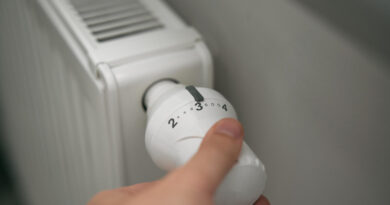 cutting-heating-costs-households-during-energy-crisis-closeup-heating-thermostat-minimalistic-interior