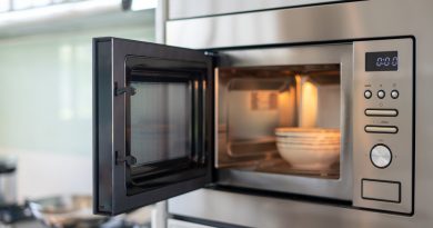 steel-microwave-is-open-kitchen